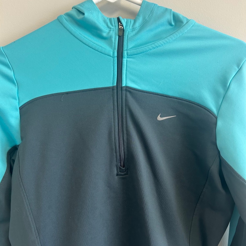 Nike Dri-FIT Pullover 1/4 zip Hoodie Running Jacket Women's S Teal Thumb Holes - Picture 2 of 7